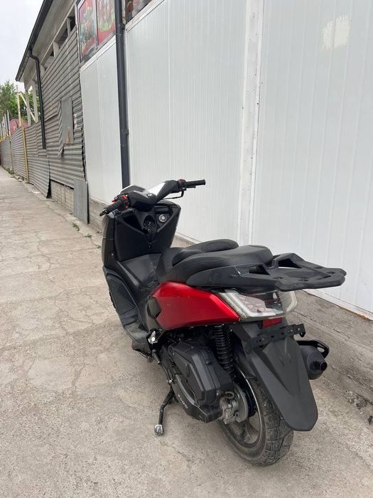 S max benzinlli skuter