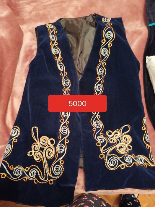 Телевизор и телефоны