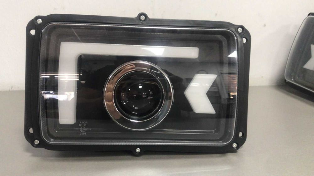 Фара передняя LED КамАЗ