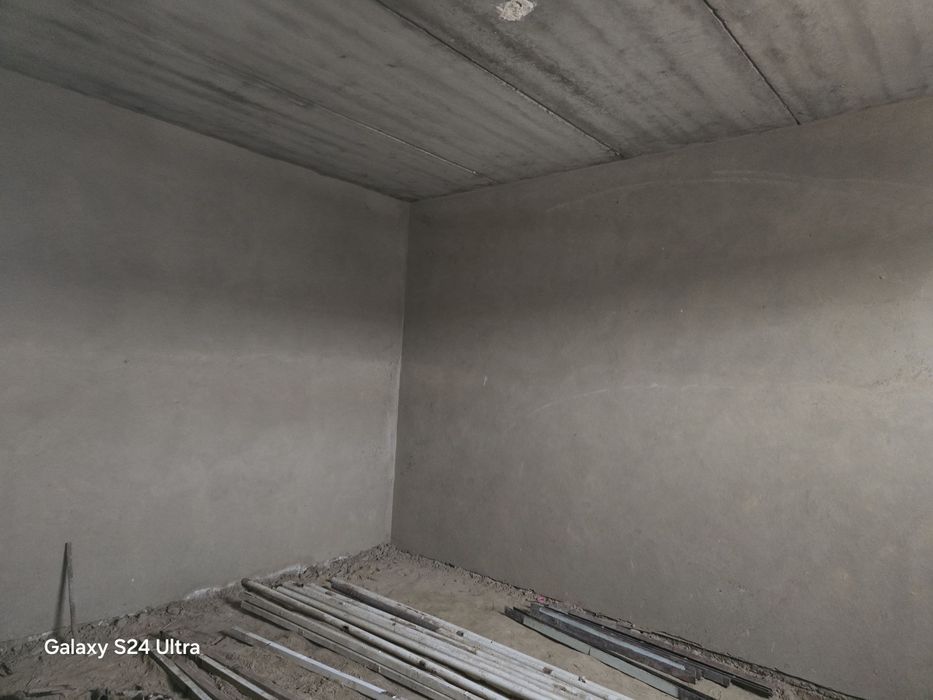 Uy sotiladi, qulay joyda