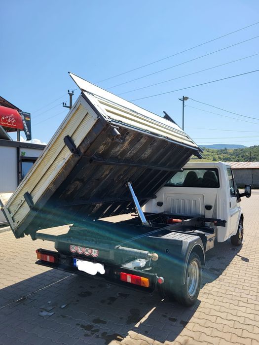 Vand Ford Transit Basculabil pe trei parti