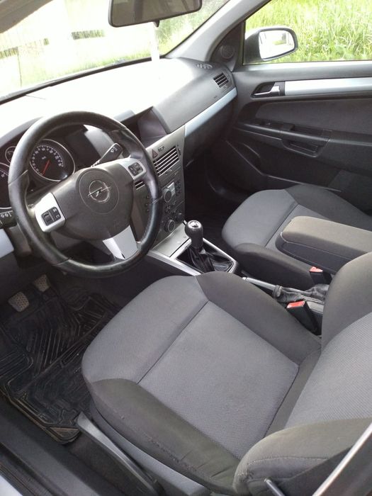 OPEL Astra 2004 — imagine 5