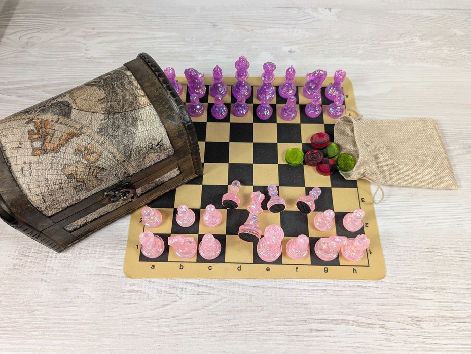 Set Piese de Șah Și Dame Glitter holografic ROZ/MOV