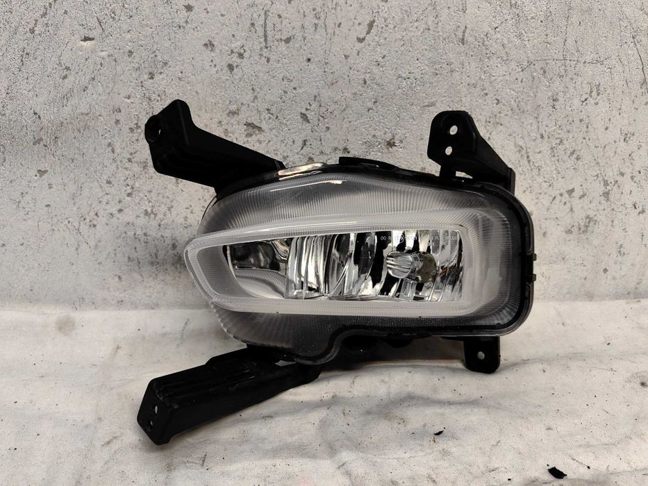 Оригинален халоген Киа  Kia Ceed  2018-2021