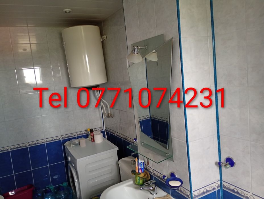 Vând apartament doua camere decomandat