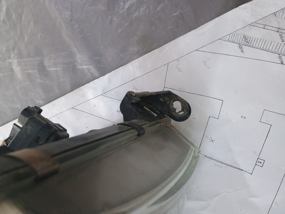 Фары тойота ленд крузер 100