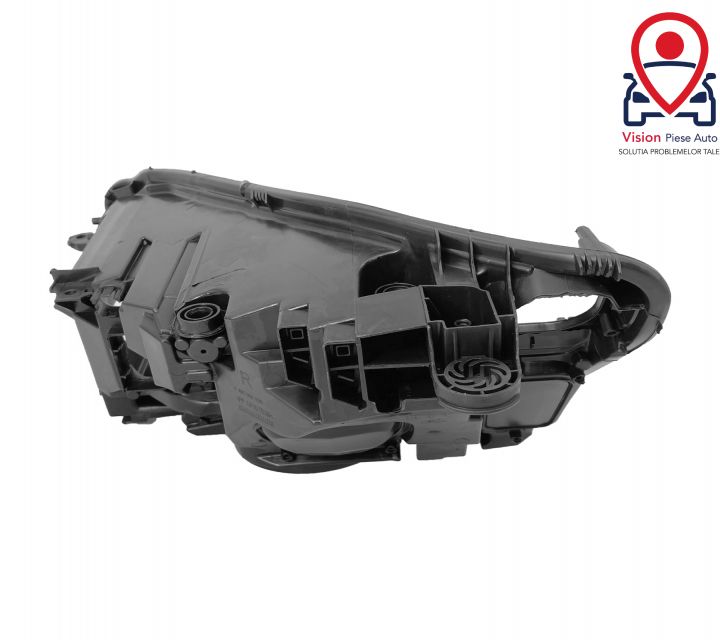 Корпус На Фар Дясна Нова Мултилъчева Лед Мерцедес-Бенц / Mercedes-Benz