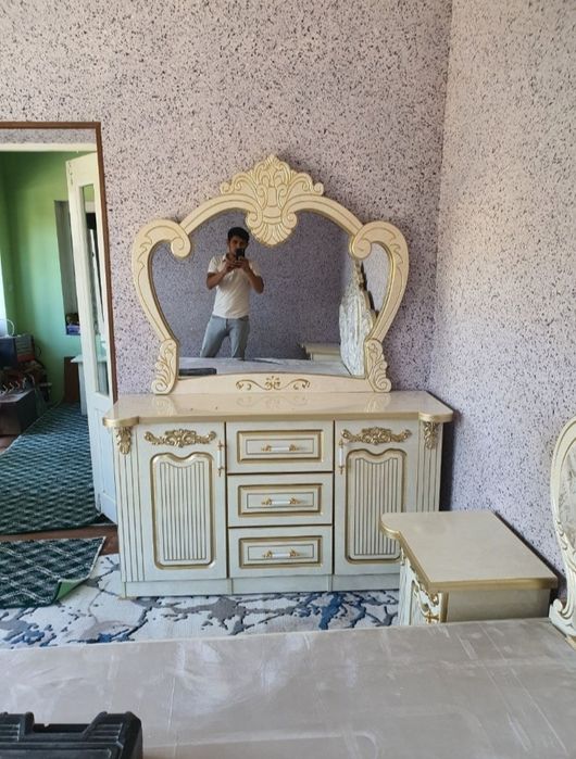 Sifatli Spalniy garnitur mebeli Dostafka ustanofkasi bepul