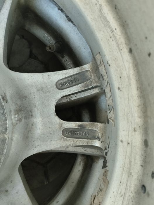 Продам литые диски на BMW