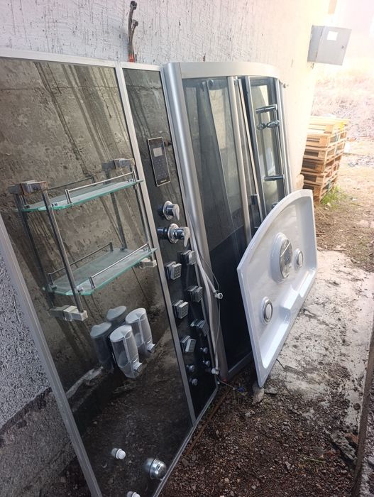 Душевая кабина ,