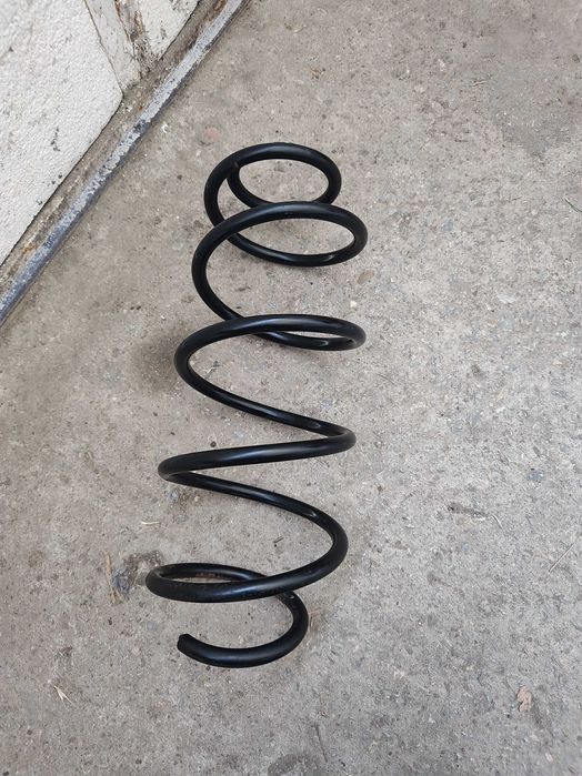 Citroen C4 Предна пружина