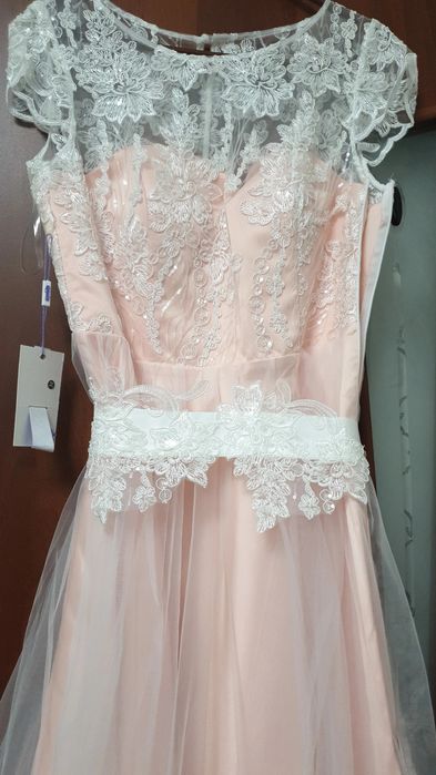 Новое вечернее платье продам