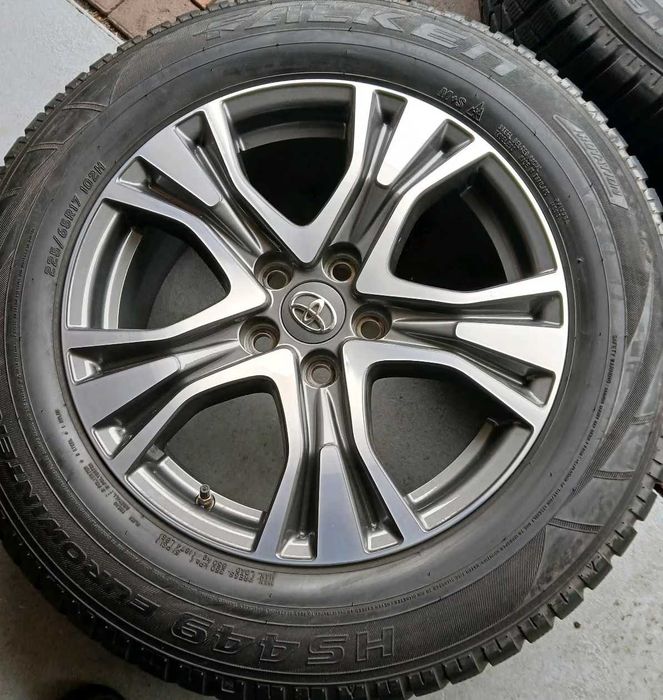 Jante 17" Toyota RAV4 senzori iarna Falken Eurowinter 225 65 17