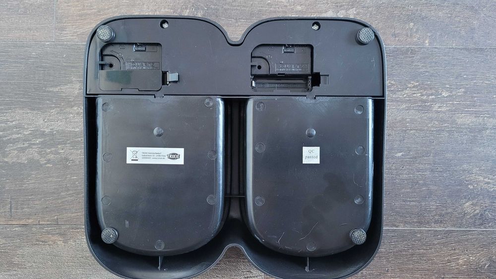 Hrănitor automat pentru pisici/caini