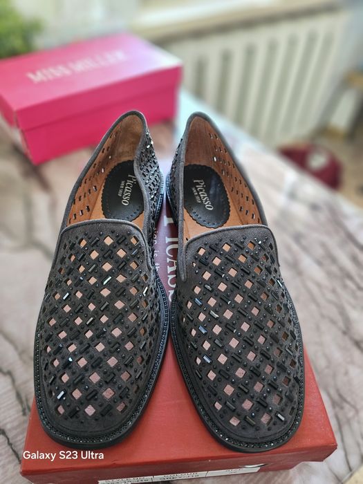 Продам летние туфли новые