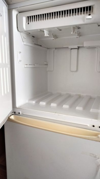 холодильник большой