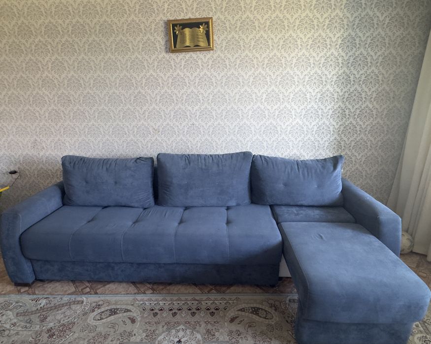 Продам диван 3 метра