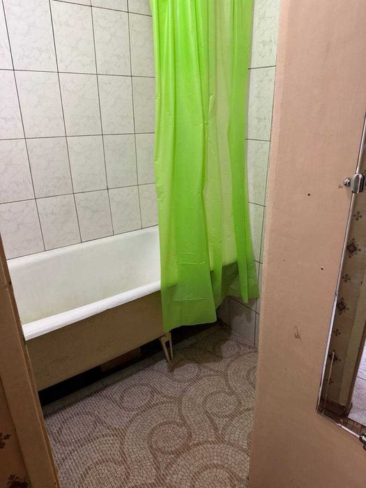 Продается 2 комнатная квартира на Карасу 1 СРОЧНО!