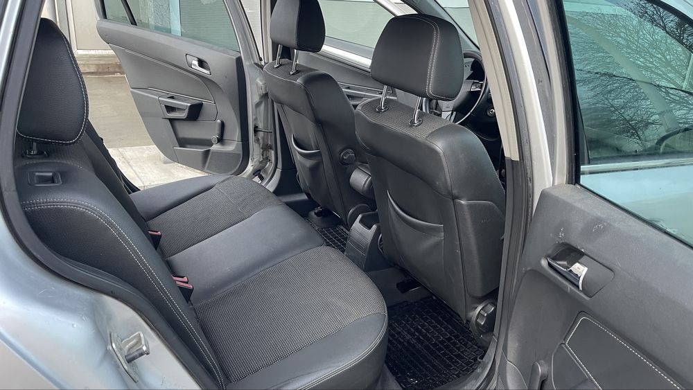 Opel astra H 1.9 cdti