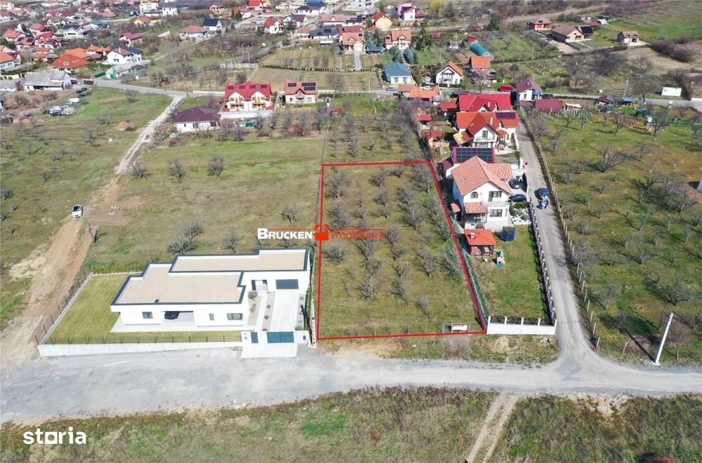 Teren pe deal | 2400 mp