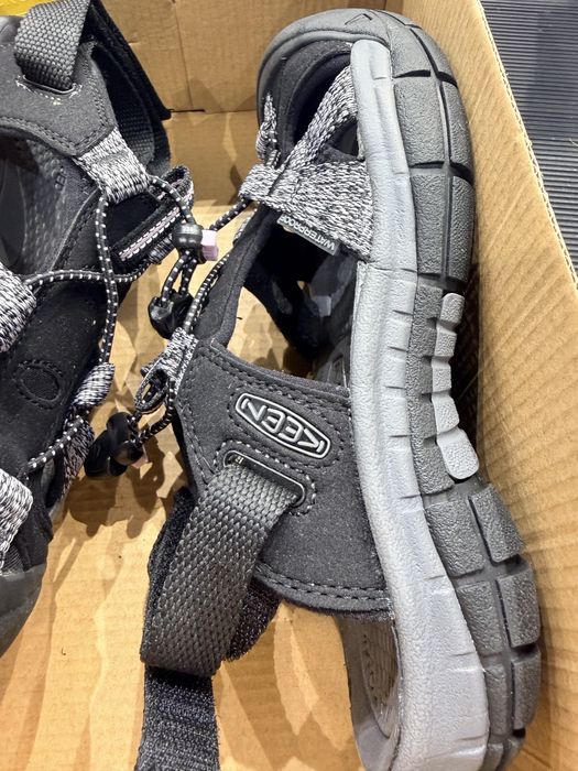 Keen sandale femei