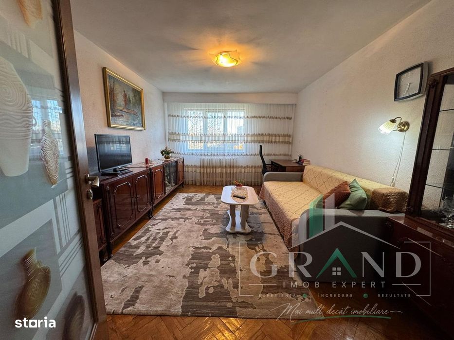 Apartament 3 camere I etaj 3 I Manastur — fotografia 1