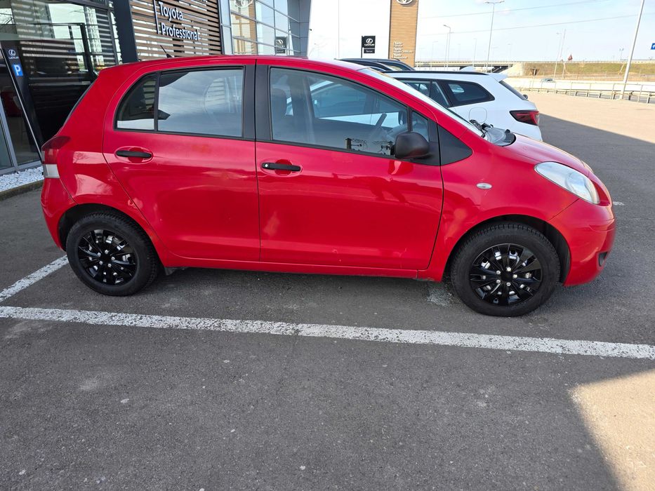 Toyota Yaris 2010, 140.000km