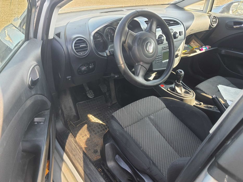 На части! Seat Leon 1.4