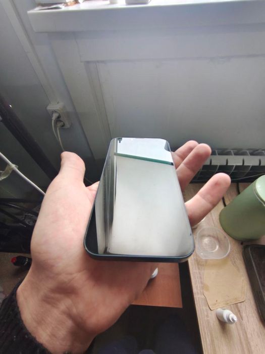 Продам айфон 14 на 128 гб