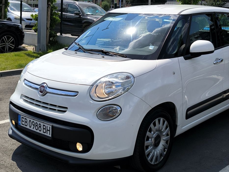 Fiat 500L 1.6 MultiJet 105 к.с. с Камера + Зимни гуми