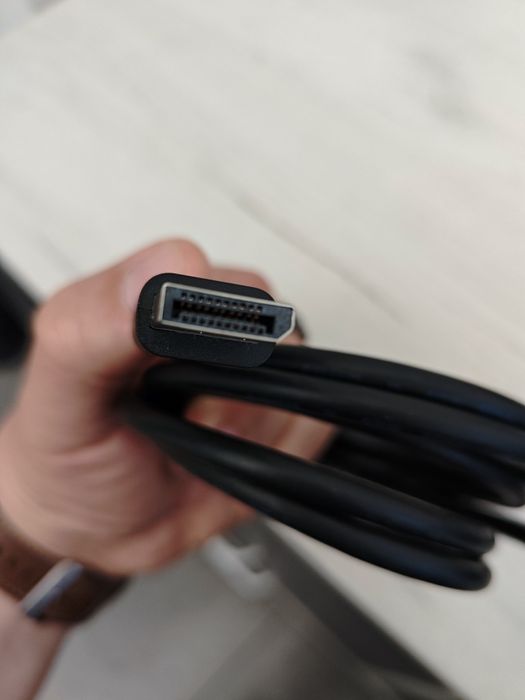 Продам кабель display port
