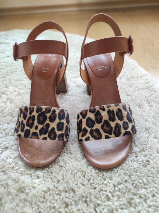 Bata, тигрови сандали с дебел ток, размер 37