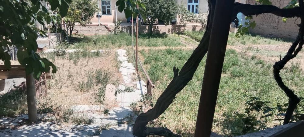 Участка сотилади