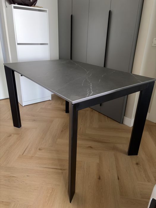 Masă Sufragerie Lux Home24 - Ceramica Sinterizată (Rezistentă Căldură/Zgârieturi) - Stare Impecabilă