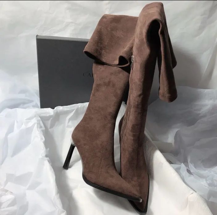 Замшевые , высокие сапоги