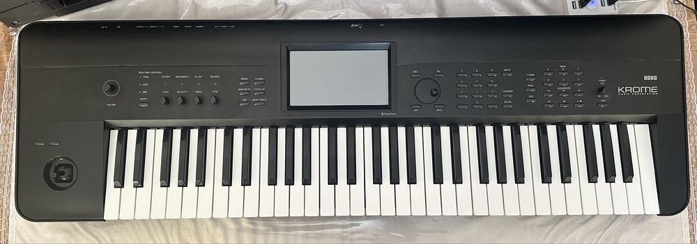 Korg Krome 61 keys