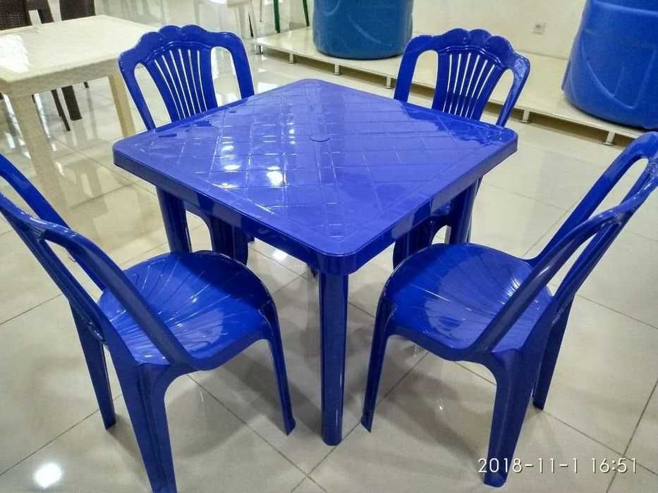 Качественные столы со стульями в комплекте для дачи и кафе