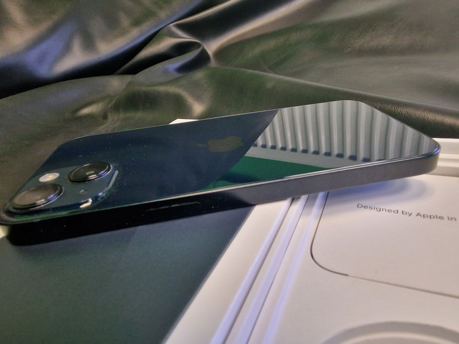 Iphone 13 256GB l 100% baterie