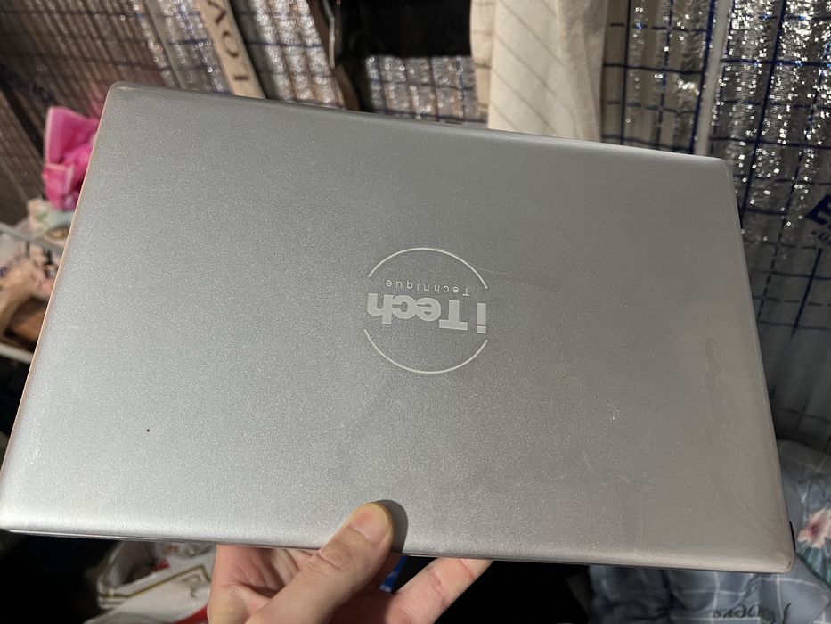 Noutbook i-tech 8/256gb