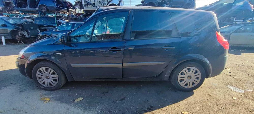 Dezmembrez Renault Scenic 2 an 2008 1.9 DCi cod motor F9Q
