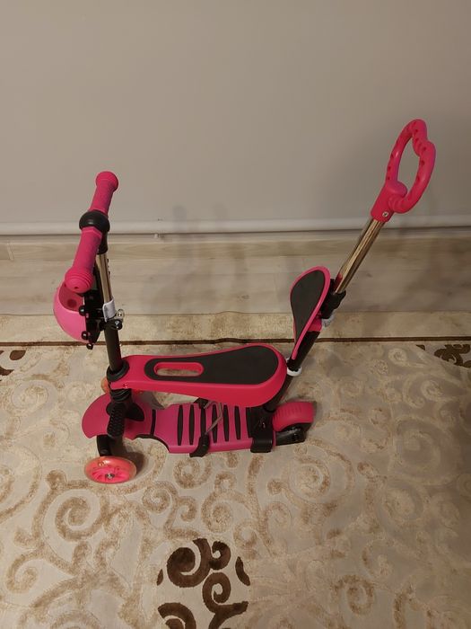 Продам  самокат 3 в 1