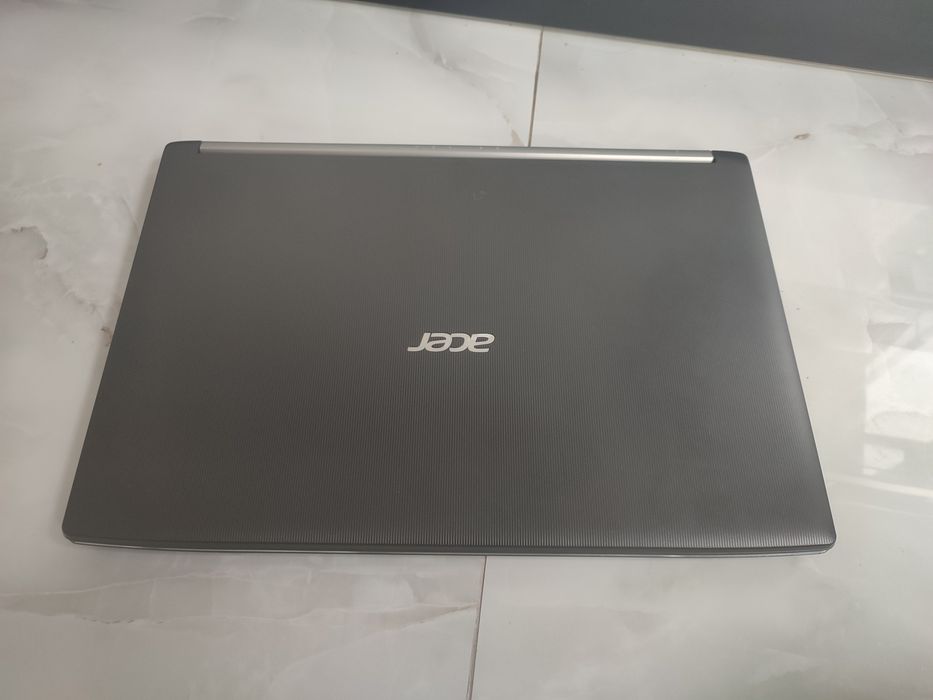 Laptop Acer Aspire A517 - i5-8250u/ 12gb ddr4/ 512gb NVME/ Baterie 5h