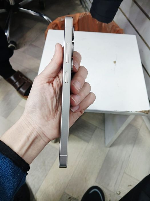 Samsung  S 25 ultra  512 GB