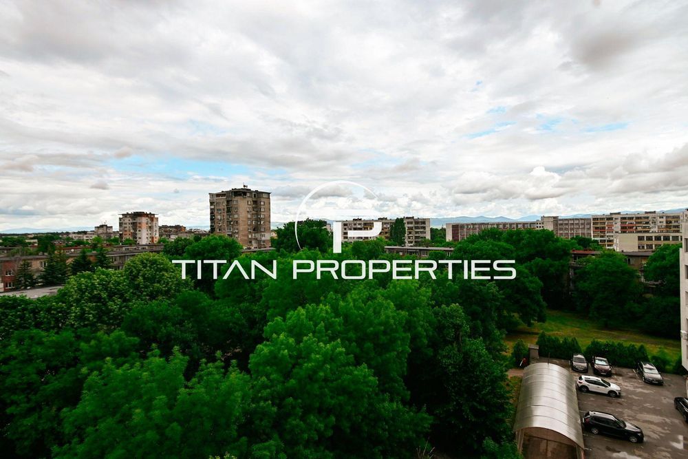 Тристаен за продажба в ж.к Лев Толстой