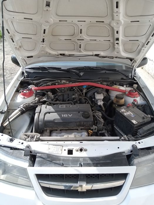 Нексия 2сотилади