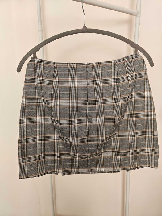 Карирана мини пола от Pull & Bear