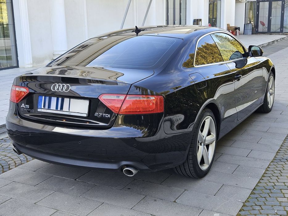 Audi A5 2.7 240cp