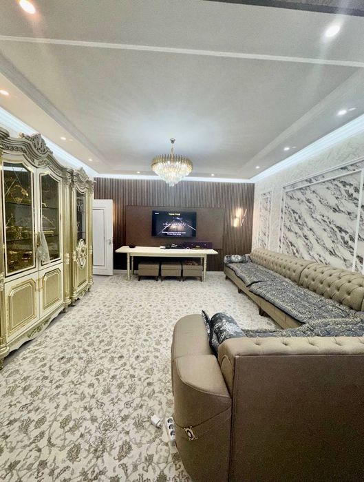 Продаётся квартира в Массив Карасу-1 Ор Dunyo Saroyi