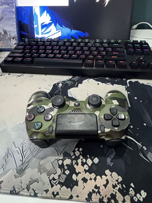 PlayStation 4+2джостика