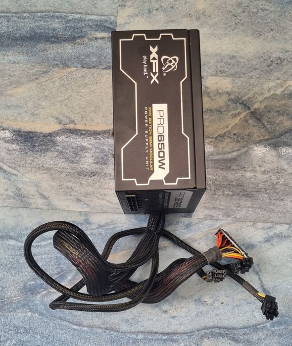Sursă de alimentare XFX Pro 650